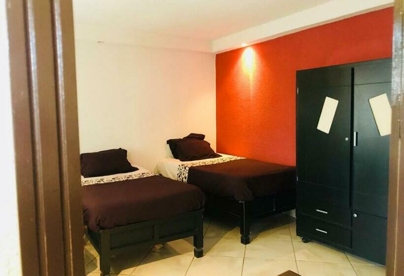 ルームシェアのワンベッド, & Suites Cerro Roj0