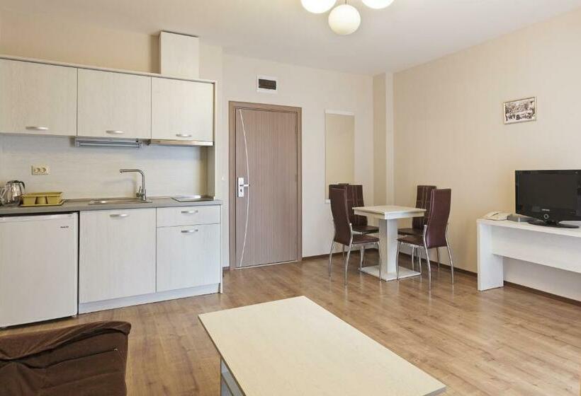 דירה בת חדר שינה 1 עם מרפסת, Apart Hotel Tarsis Club