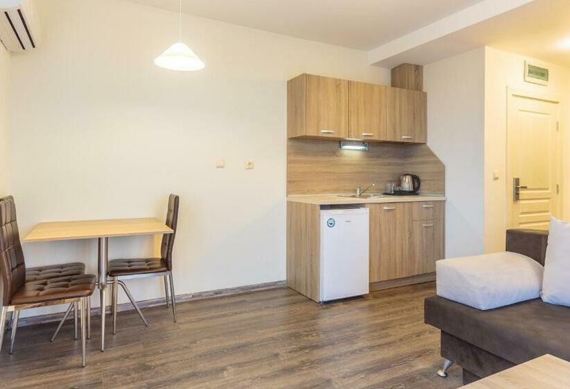 Апартаменты 2 Спальни с Балконом, Apart Hotel Tarsis Club