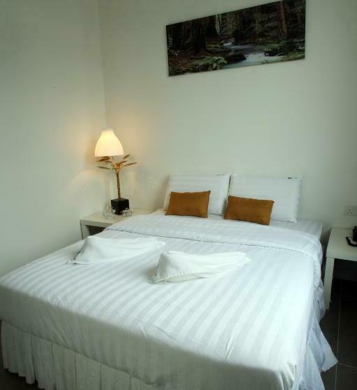 Premium Oda, The Tree Boutique