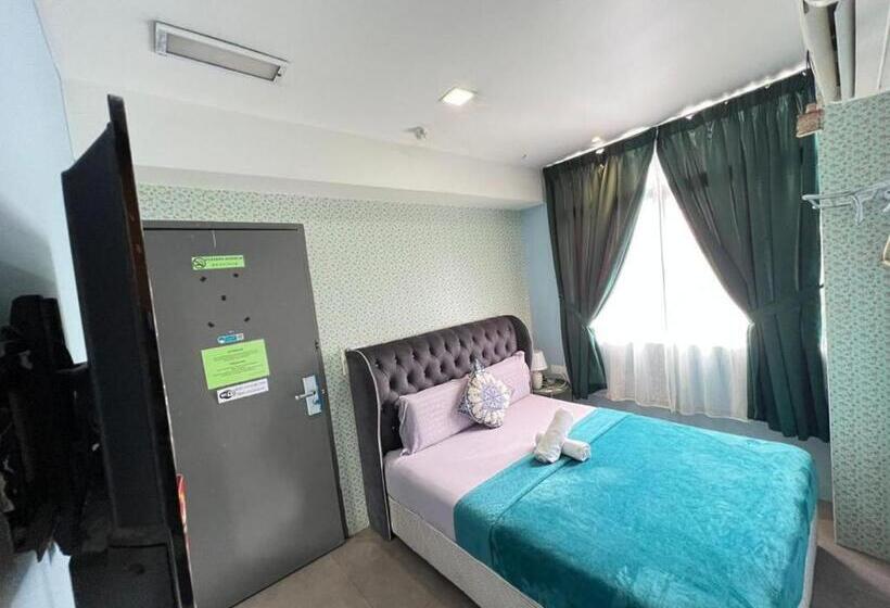 Premium Oda, The Tree Boutique