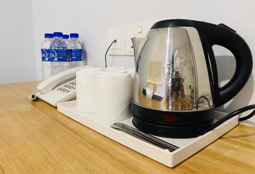 デラックスルーム, U And Me