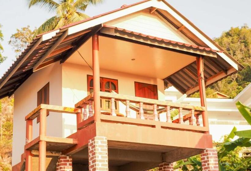 Бунгало Стандарт, J.b. Hut Bungalows