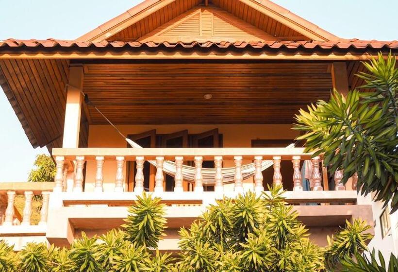 Бунгало Стандарт Вид на Сад, J.b. Hut Bungalows