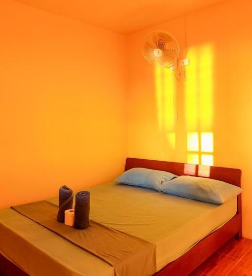 Номер Стандарт, J.b. Hut Bungalows