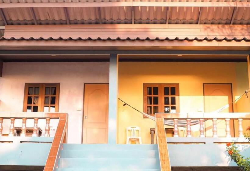 Номер Стандарт, J.b. Hut Bungalows