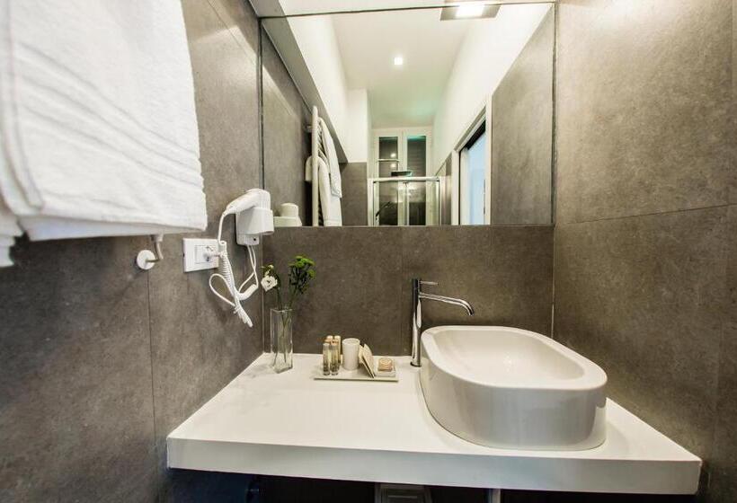 اتاق استاندارد, Rhegion B&b