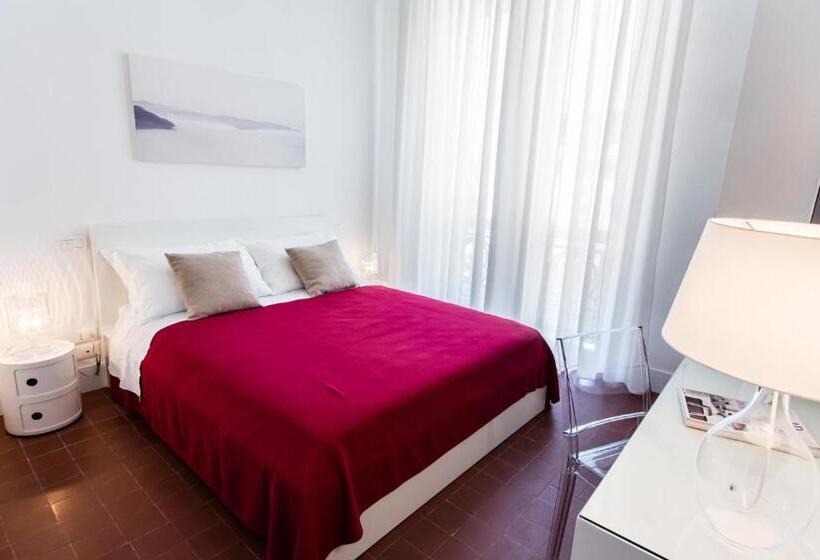 اتاق استاندارد, Rhegion B&b