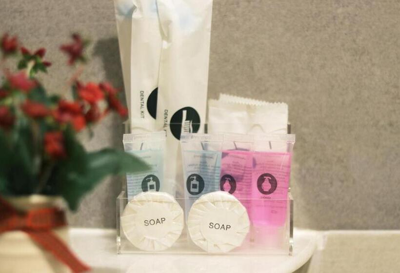 חדר סטנדרט לארבעה נוף לים, Le Shore