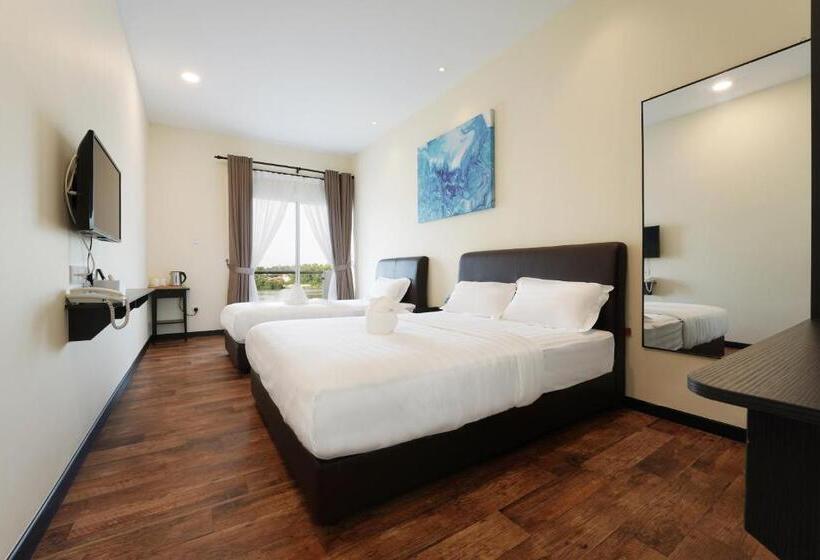 Triple Room Sea View, Le Shore