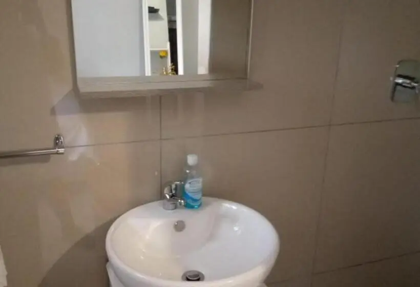 エコノミールーム, Agt Guesthouse