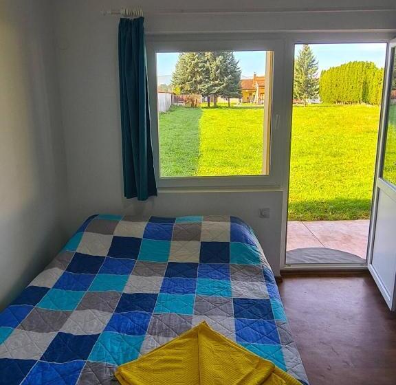 اتاق استاندارد با تراس, Koliba