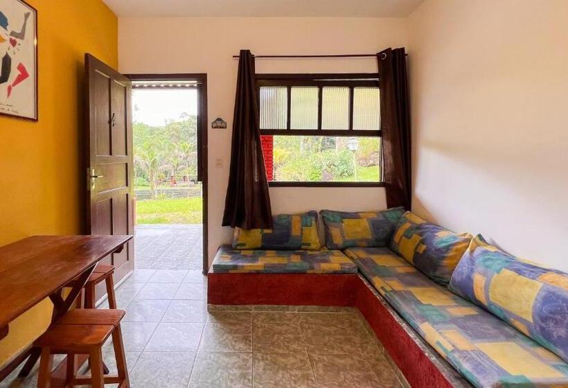 Standart Bungalov, Pousada Ananda Parivara Ashram