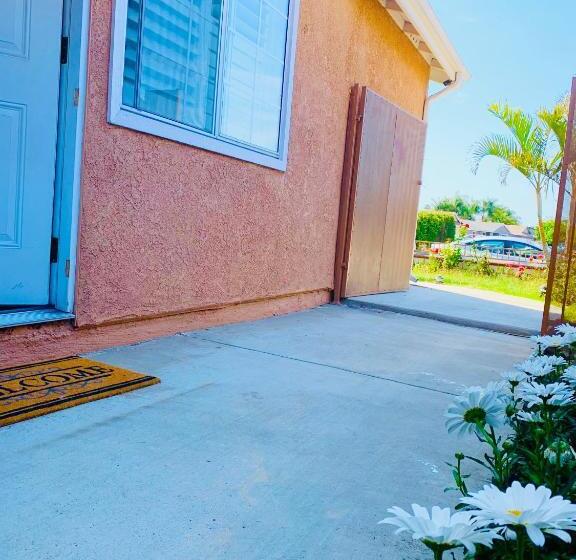 اتاق استاندارد سه نفره, Remodeled Contemporary Guest Suites House In Mira Mesa,san Diego,near La Jolla,del Mar, Rancho Santa