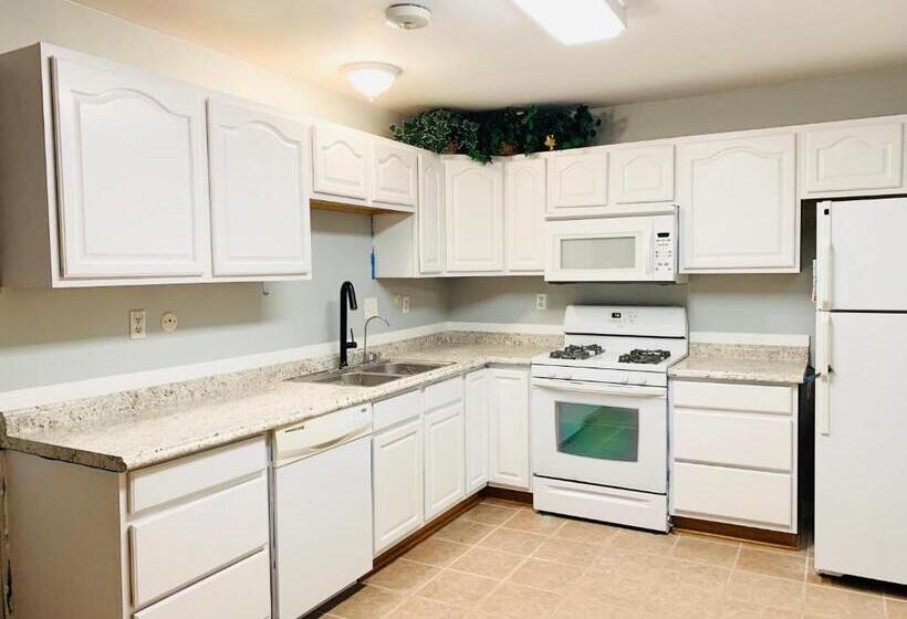 منزل غرفتين نوم, Remodeled Contemporary Guest Suites House In Mira Mesa,san Diego,near La Jolla,del Mar, Rancho Santa