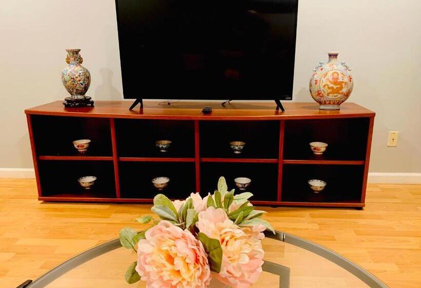 خانه 2 خوابه, Remodeled Contemporary Guest Suites House In Mira Mesa,san Diego,near La Jolla,del Mar, Rancho Santa