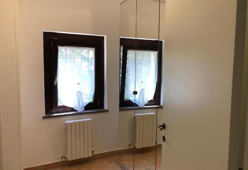 اتاق خانوادگی, Prima Dell Opera