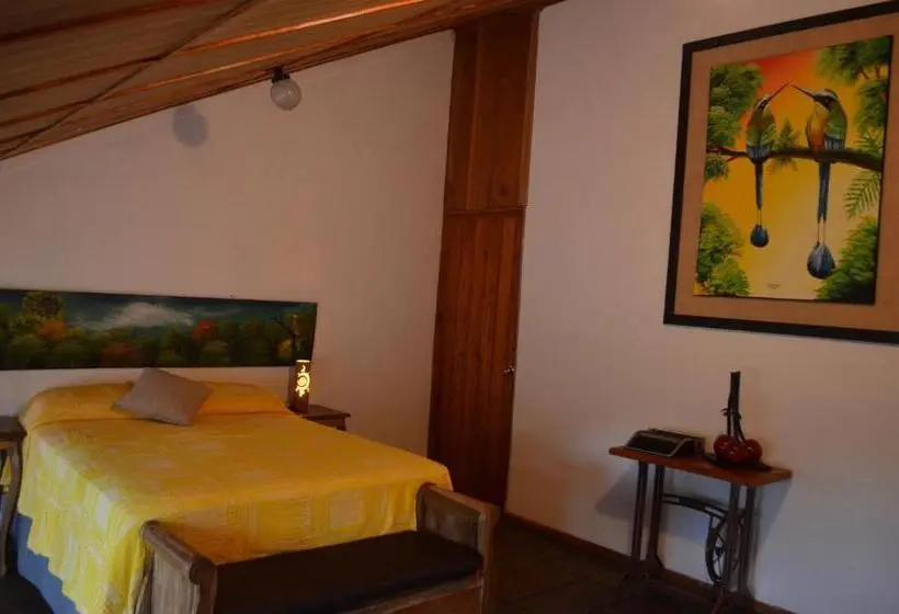 ガーデンビュースタンダードルーム, Hostal Santa Clara B&b
