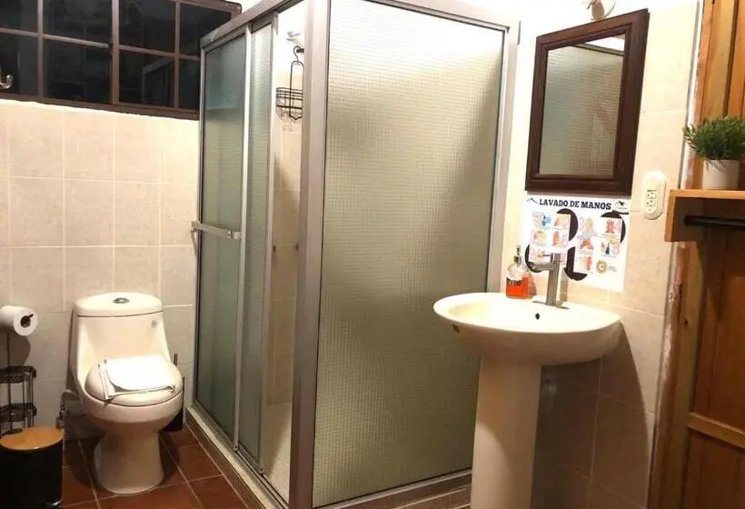 ガーデンビュースタンダードルーム, Hostal Santa Clara B&b