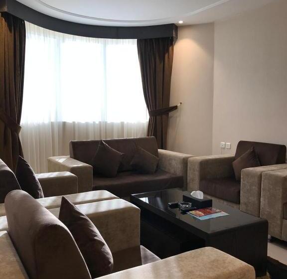 سوییت لوکس, And Apartments Al Raqi Mall Artiaad