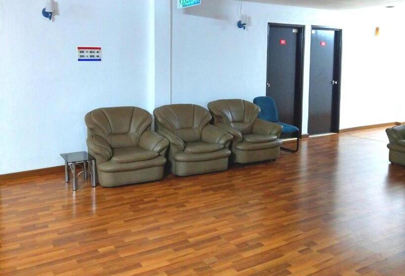 غرفة عائلية, Ene Inn