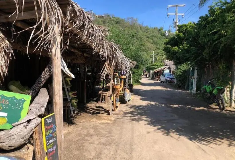 スタンダードルーム, Hab #9 La Casa Del Profe Salo