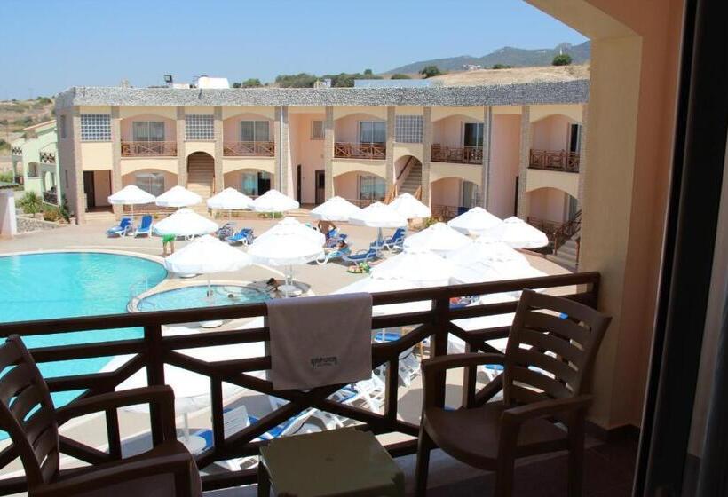 חדר דלוקס נוף לים, Kaplica