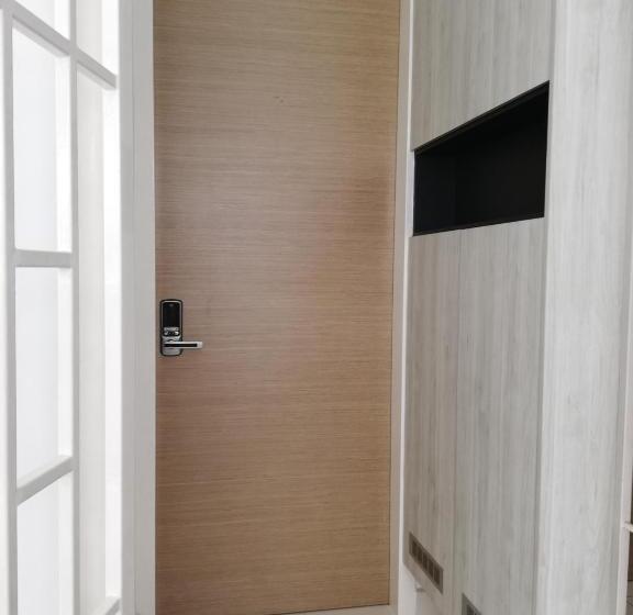 带2个卧室的套房, Puchong Skypod Residence @ Hostay