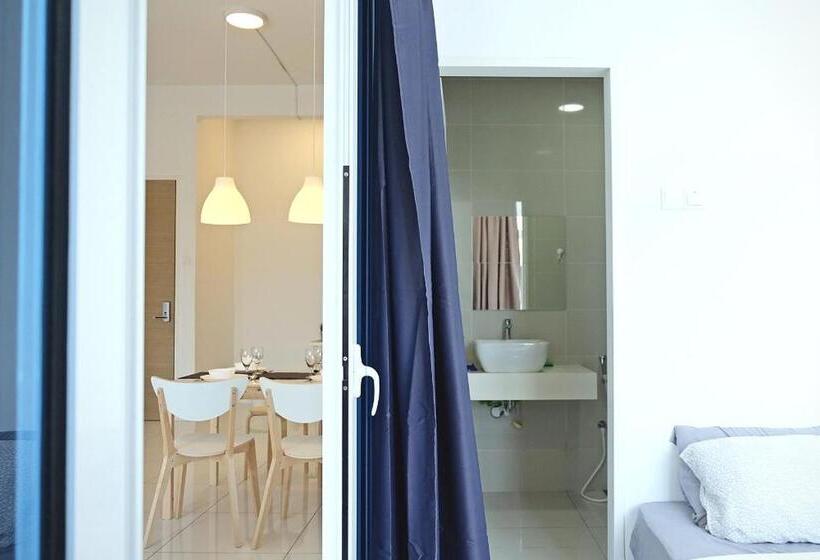 آپارتمان 1 خوابه, Puchong Skypod Residence @ Hostay