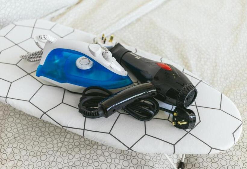 带阳台套房, Puchong Skypod Residence @ Hostay