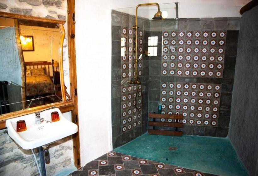 豪华三人间, Casa Don Eliseo