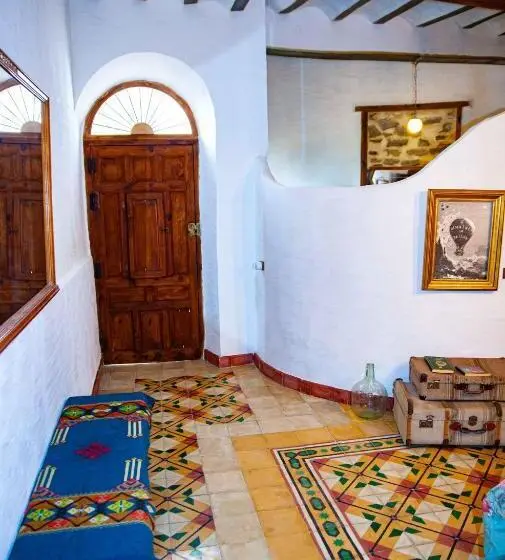 Deluxe Kolmen Hengen Huone, Casa Don Eliseo