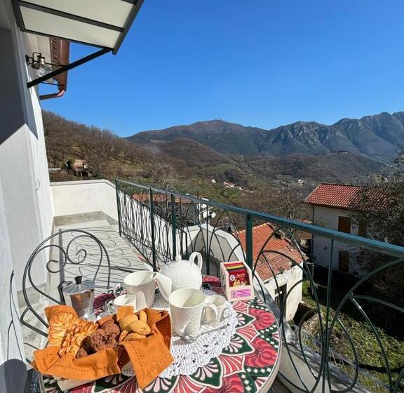 חדר סטנדרט עם מרפסת, Lucy S Guest House Amalfi Coast