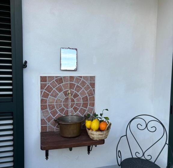חדר סטנדרט עם טרסה, Lucy S Guest House Amalfi Coast