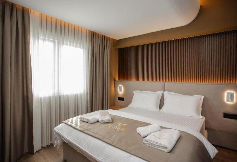 Dağ Manzaralı Standart Oda, Flaer