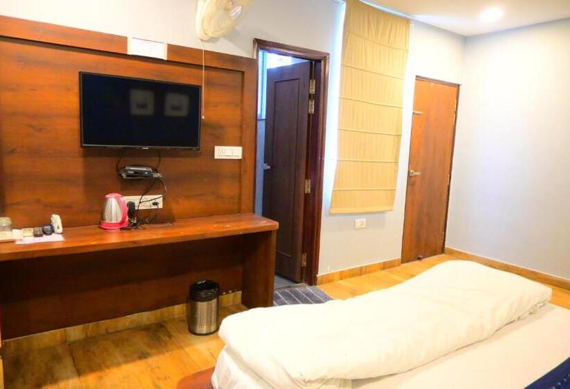 디럭스 룸, Keptownlite