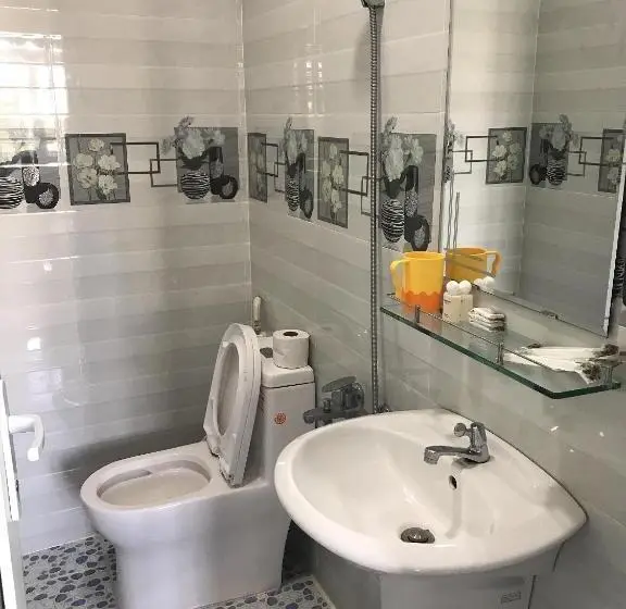 اتاق استاندارد, Khách Sạn Ngọc Quý