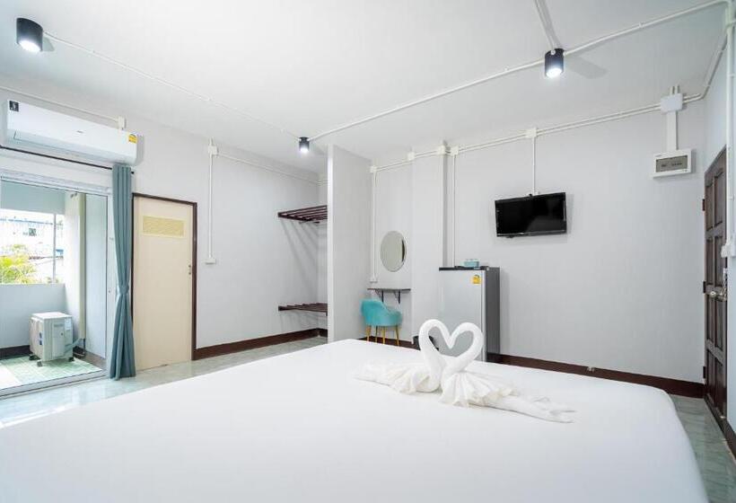 스탠다드 룸 킹사이즈 침대, The Palm Krabi Residence And Resort