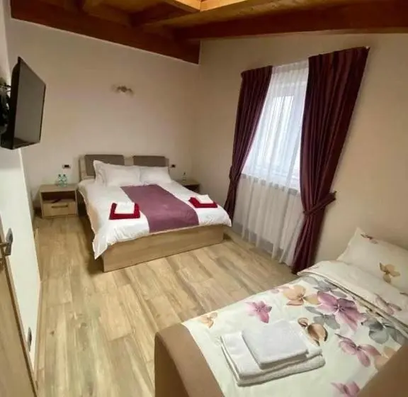 ファミリールーム, Casa Cuza