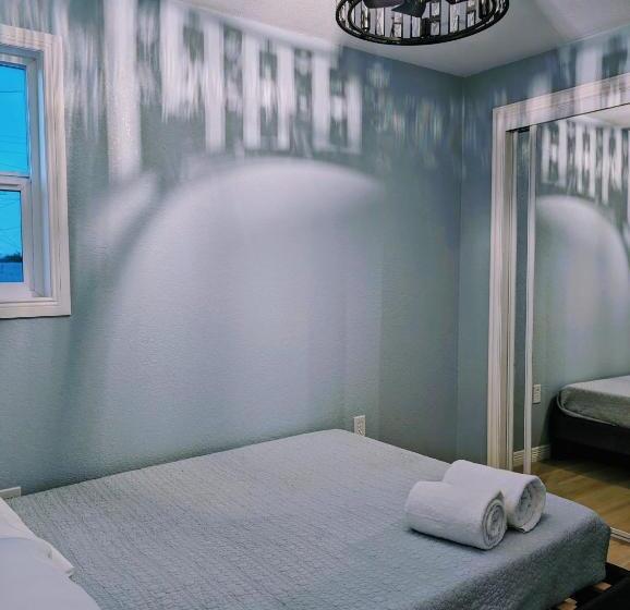 اتاق استاندارد, Chic Parisian Guest House
