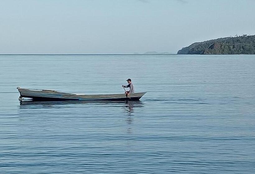 חדר משפחתי נוף לים, Private Island Guest House