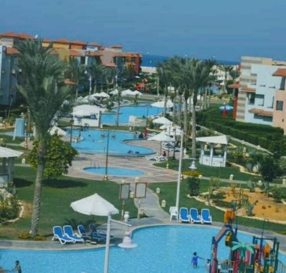 آپارتمان 1 خوابه با چشمانداز استخر, Porto Matrouh Aqua Viva