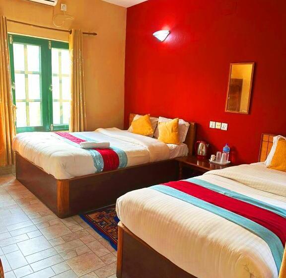 اتاق لوکس, Horizon Homes   Sauraha Chitwan