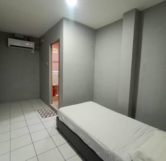 اتاق لوکس یک تخته, Iramanis