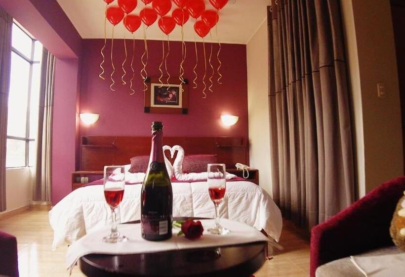 سوئیت با بالکن, Las Terrazas Inn