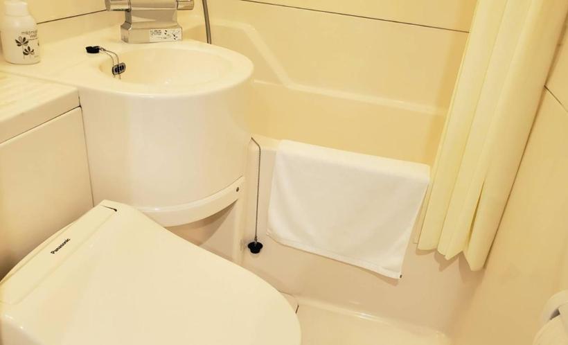 חדר סטודיו סטנדרד, Passage 2