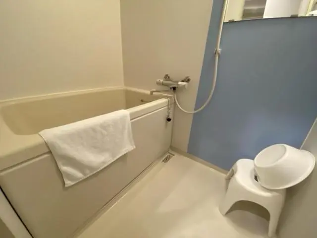 Deluxe Zimmer, Passage 2