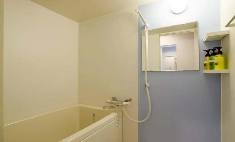 Deluxe Zimmer, Passage 2