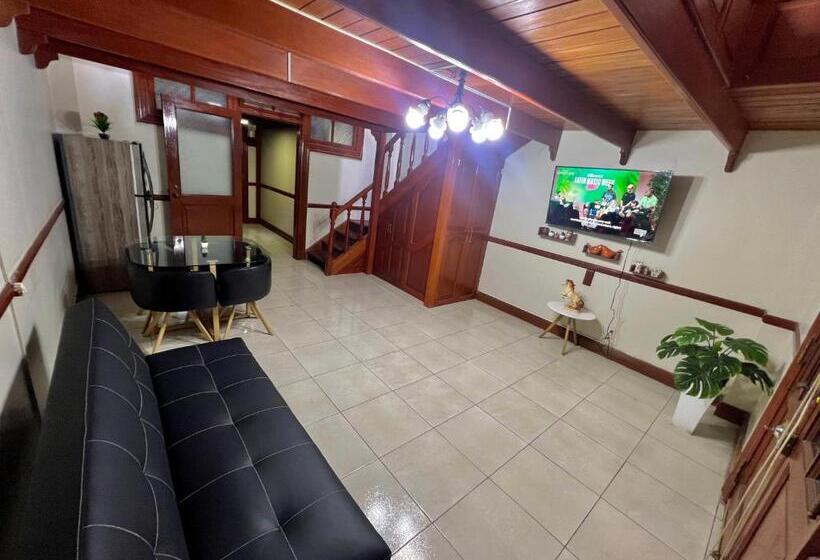 شقة غرفتين, Plaza Historic Lima