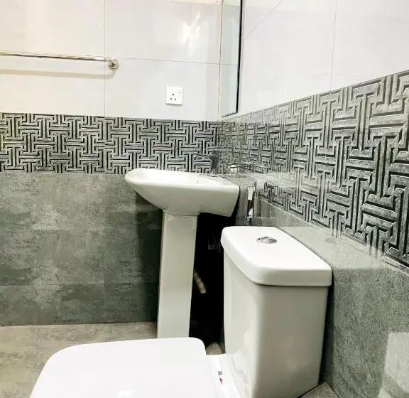 Deluxe-huone, Royal Homes And Wellness Center